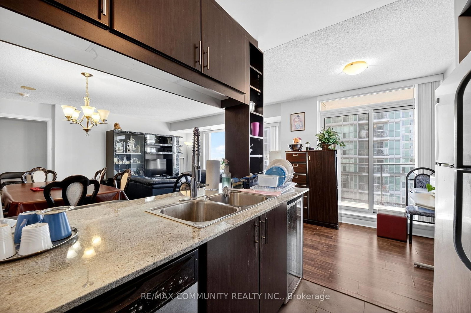 Condo for sale at 2010-25 Town Centre Court, Toronto, Ontario, M1P 0B4 - Bendale - MLS: E12682424