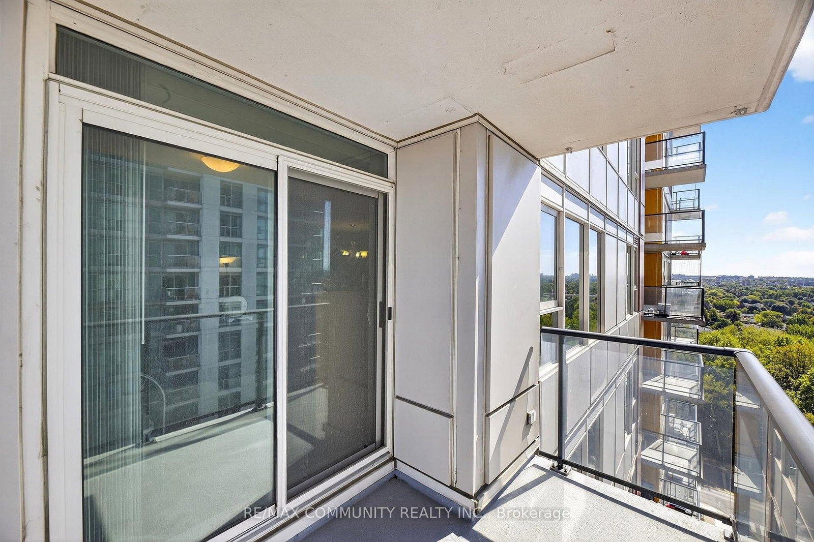 Condo for sale at 2010-25 Town Centre Court, Toronto, Ontario, M1P 0B4 - Bendale - MLS: E12682424