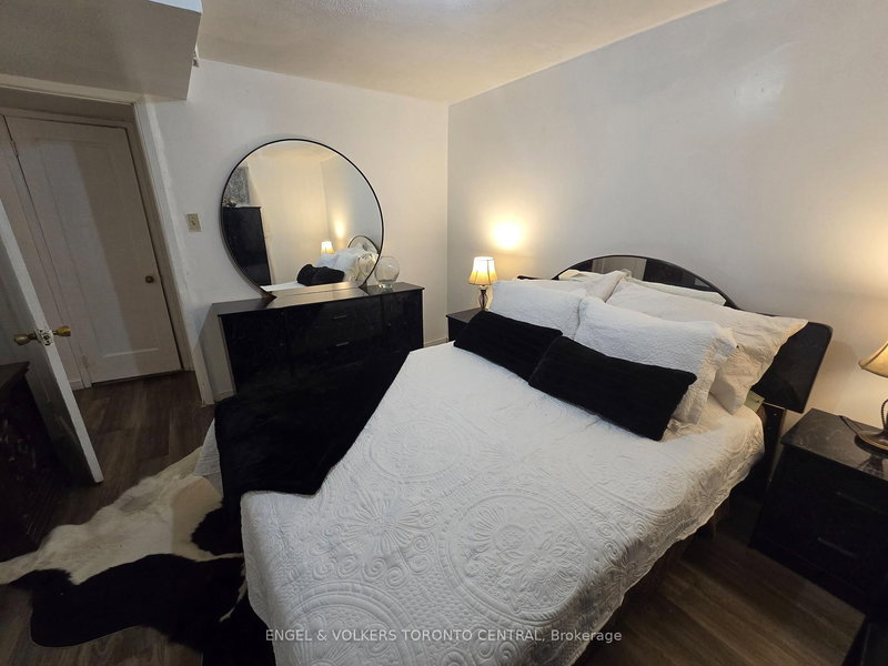 Bsmt - 9 Shademaster Crt, Toronto, M1B 1Y5 | Image 3