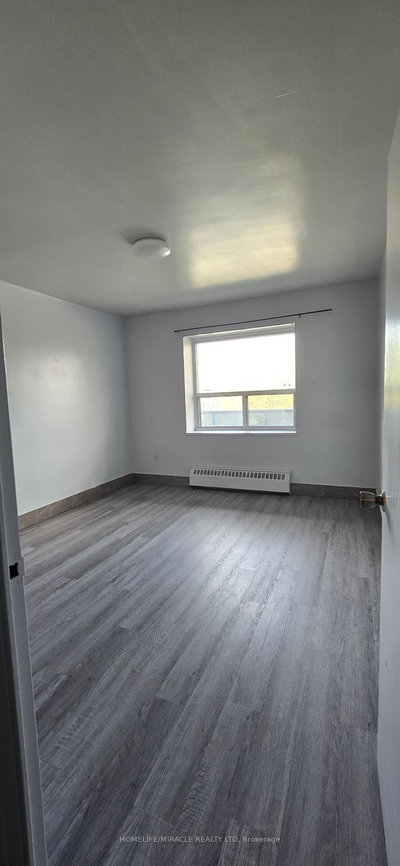 302 - 1651 Victoria Pk Ave | Toronto | Image