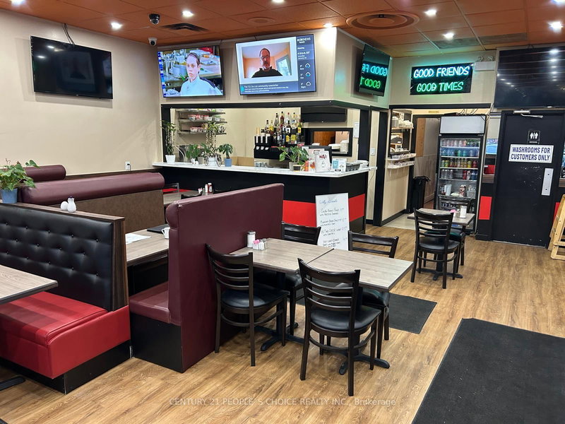 1100 Simcoe St N, Oshawa, L1G 4W6 | Image 2