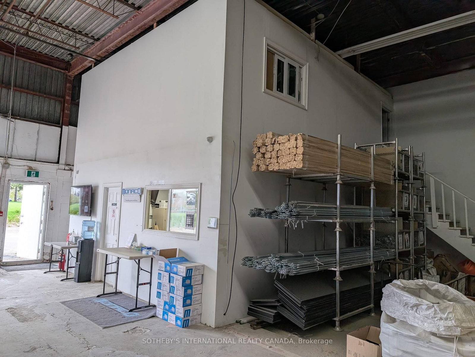 38 Metropolatin Road, Unit Unit 7 - Photo 10