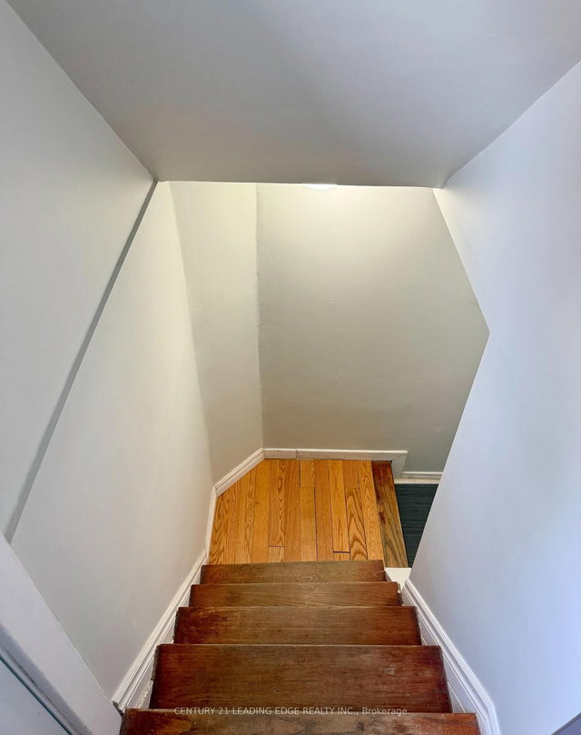 Bsmt - 28 Gates Avenue