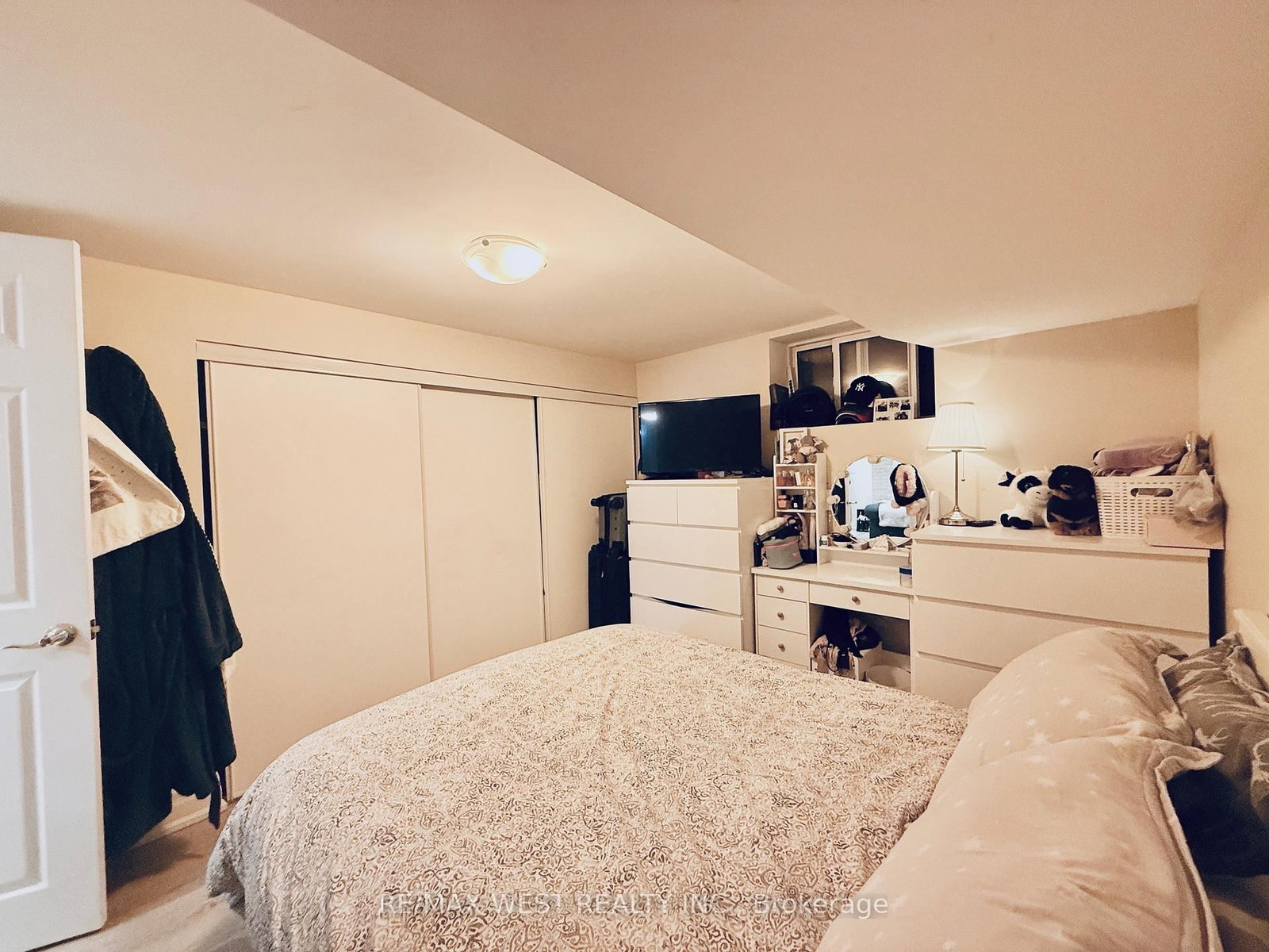 Detached House for lease at Lower-48 Keystone Avenue, Toronto, Ontario, M4C 1H4 - East End-Danforth - MLS: E12689810