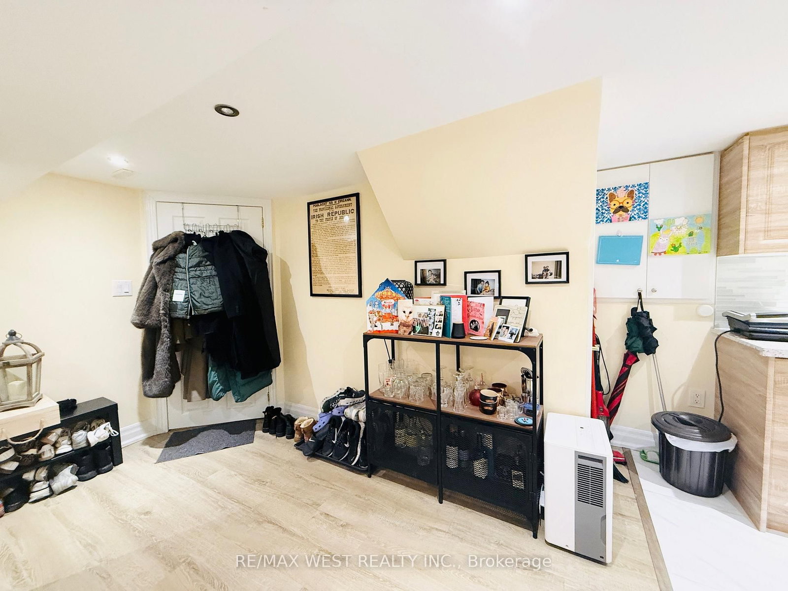 Detached House for lease at Lower-48 Keystone Avenue, Toronto, Ontario, M4C 1H4 - East End-Danforth - MLS: E12689810