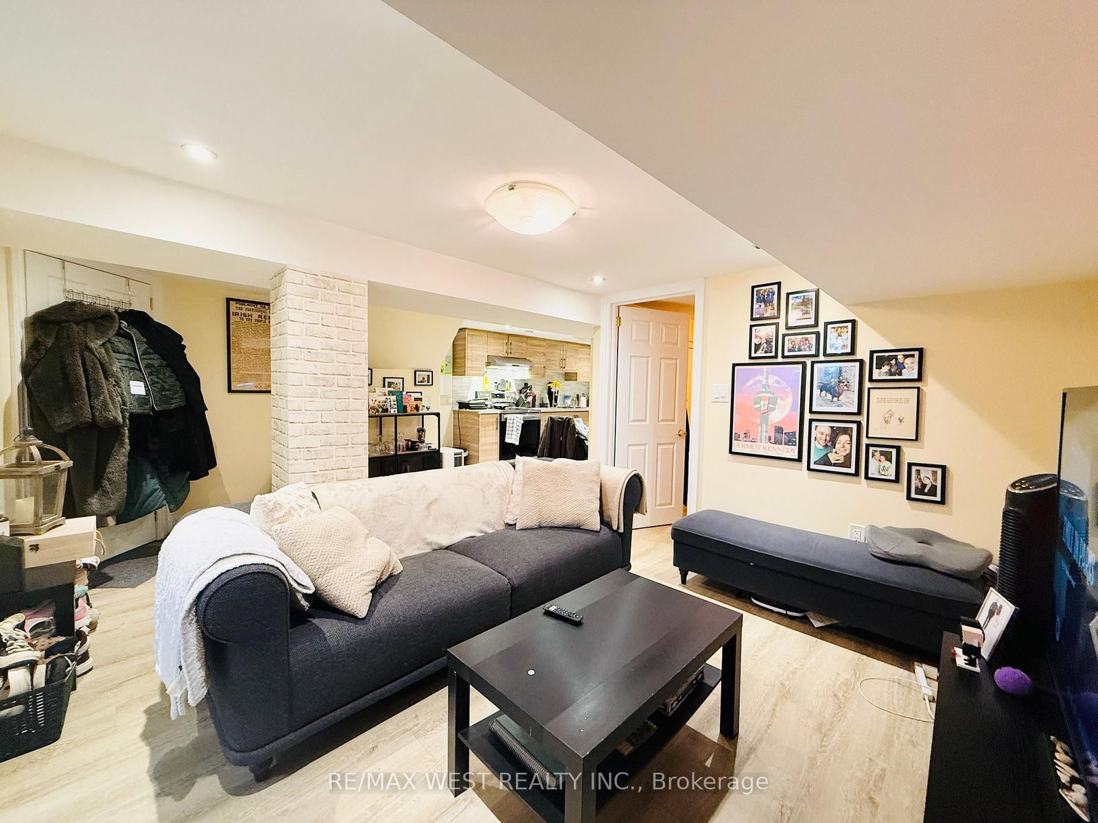 Detached House for lease at Lower-48 Keystone Avenue, Toronto, Ontario, M4C 1H4 - East End-Danforth - MLS: E12689810