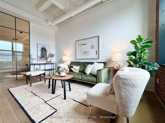 404 - 150 Logan Avenue