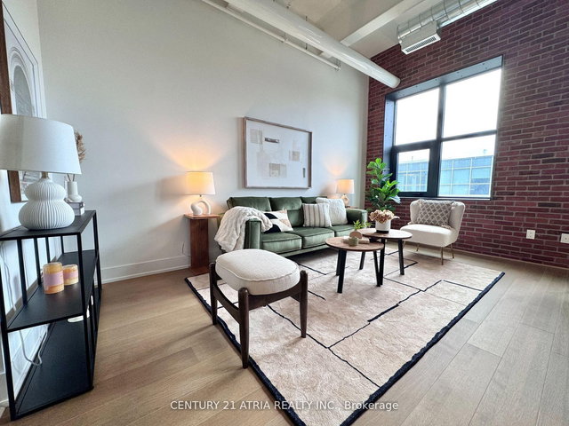 404 - 150 Logan Avenue