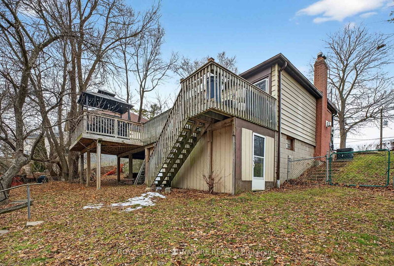 1914 Liverpool Rd, Pickering, L1V 1W5 | Image 2