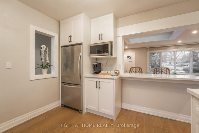 201 Southlawn Avenue