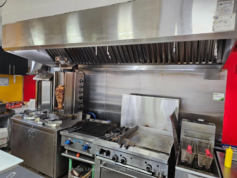 1225 Queen St E, Toronto, M4M 1L6 | Image 3