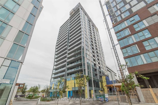 1202 - 30 Baseball Place