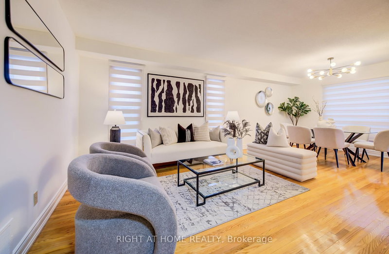 51 Burnt Bark Dr, Toronto, M1V 3J6 | Image 3