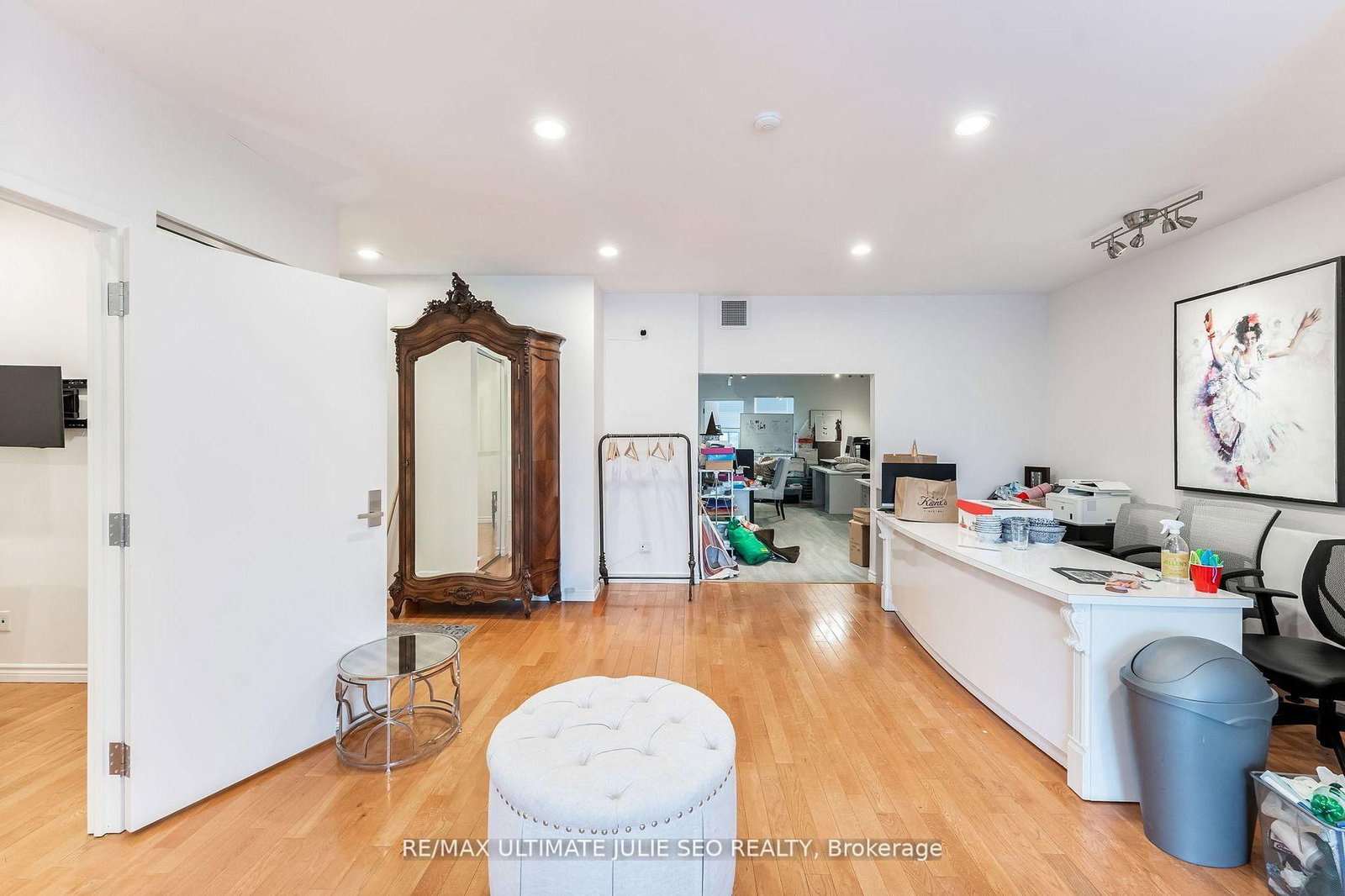 304 Danforth Avenue - Photo 18