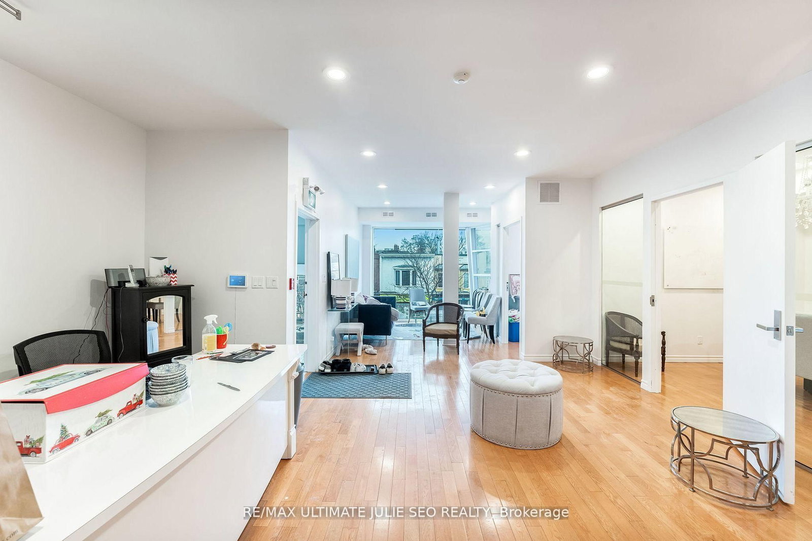 304 Danforth Avenue - Photo 27