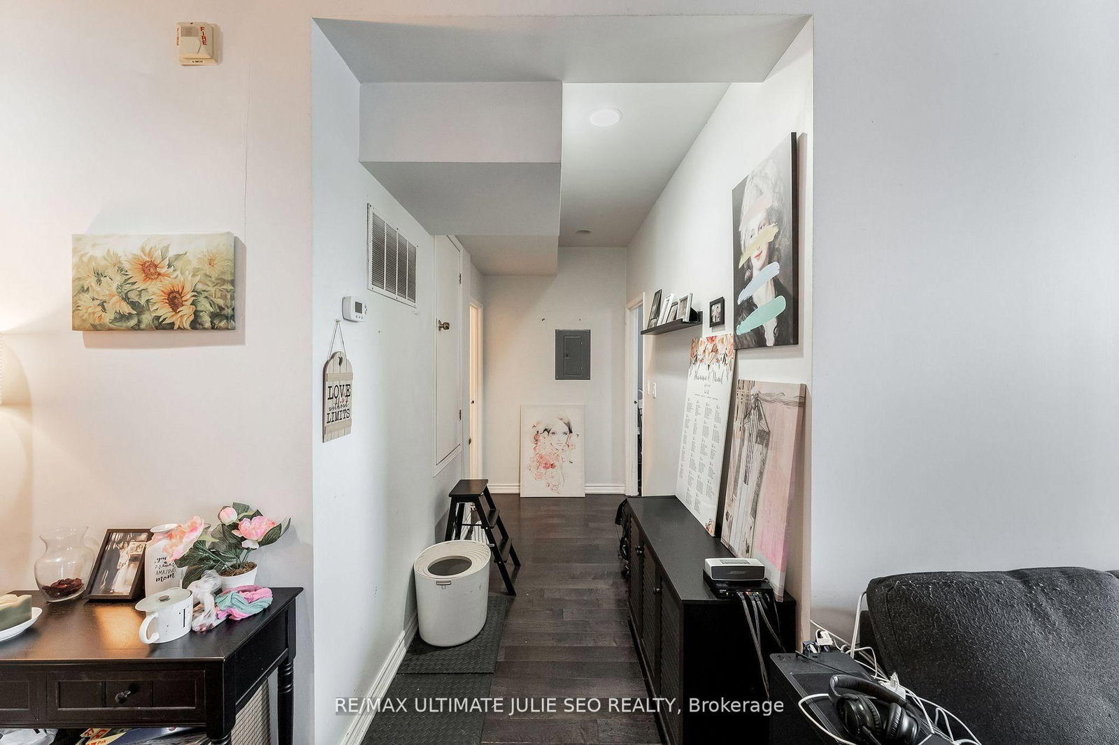 304 Danforth Avenue - Photo 8