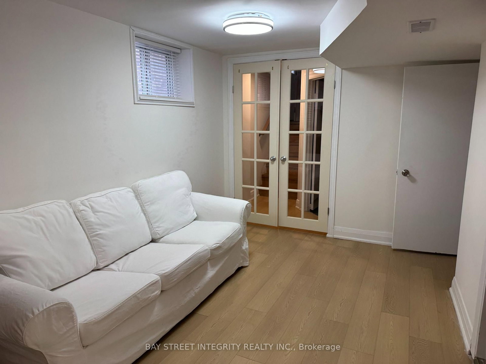 244 King Edward Avenue - Photo 9