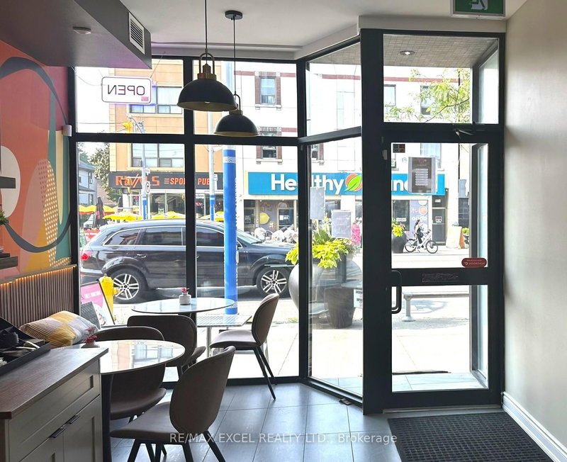 563 Danforth Ave, Toronto, M4K 1P9 | Image 2