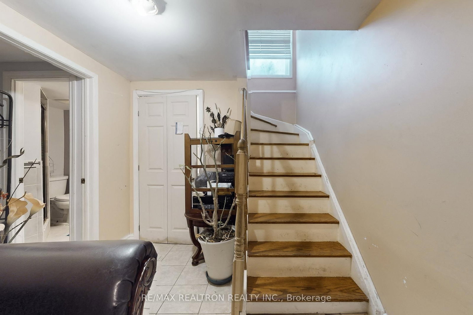 Detached House for lease at B2-10 Shoreland Crescent, Toronto, Ontario, M1G 1M5 - Woburn - MLS: E12716282