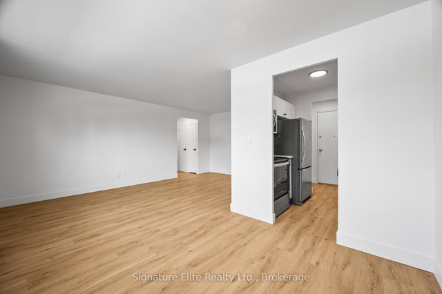 205 - 1017 Woodbine Avenue