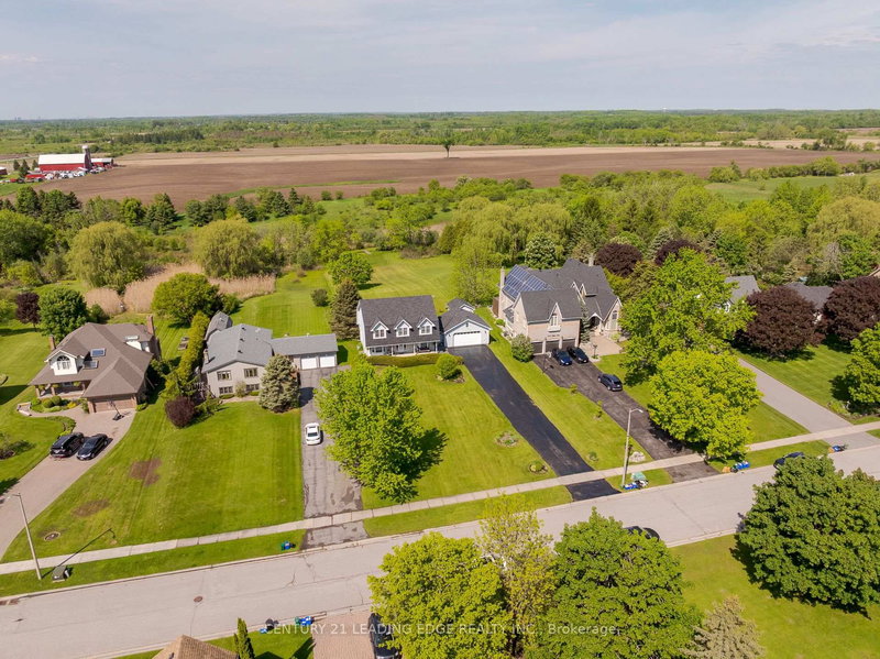 5048 William St, Pickering, L1Y 1B2 | Image 2