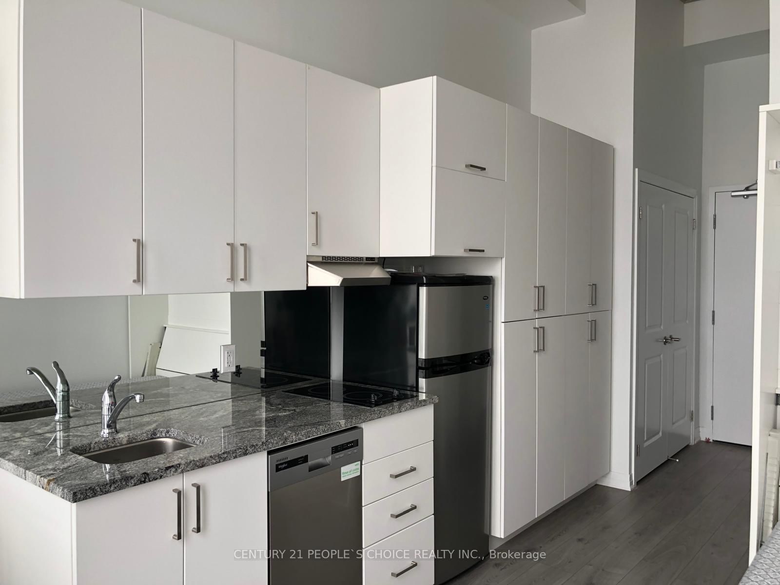 1900 Simcoe Street N, Unit 827 - Photo 10