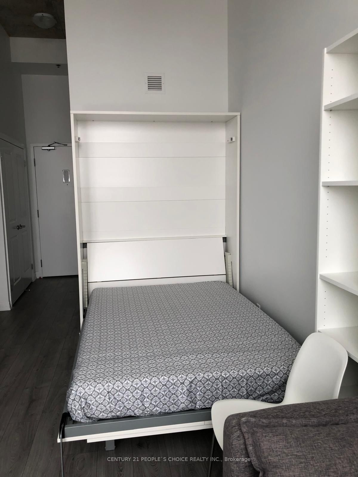 1900 Simcoe Street N, Unit 827 - Photo 14