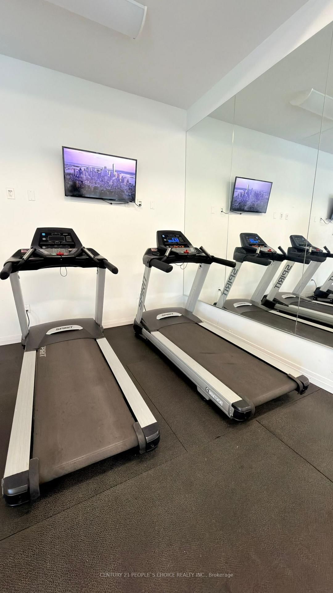 1900 Simcoe Street N, Unit 827 - Photo 20