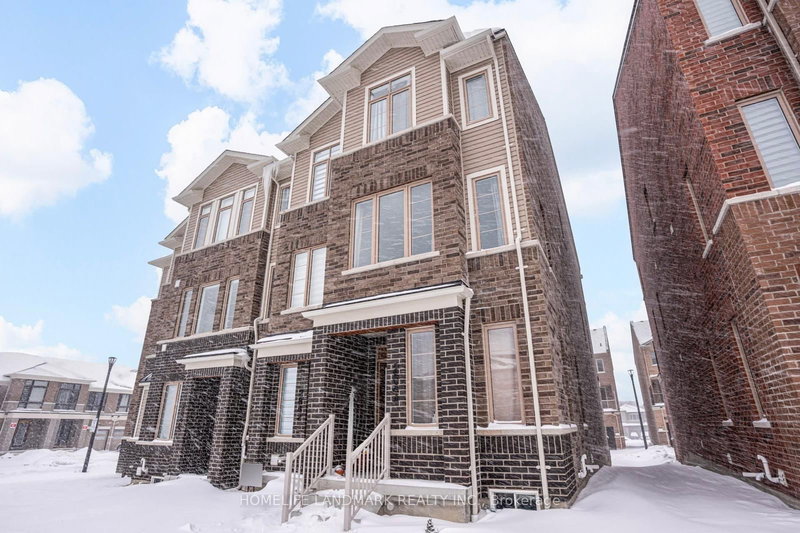 2844 Whites Rd, Pickering, L1X 0R6 | Image 3