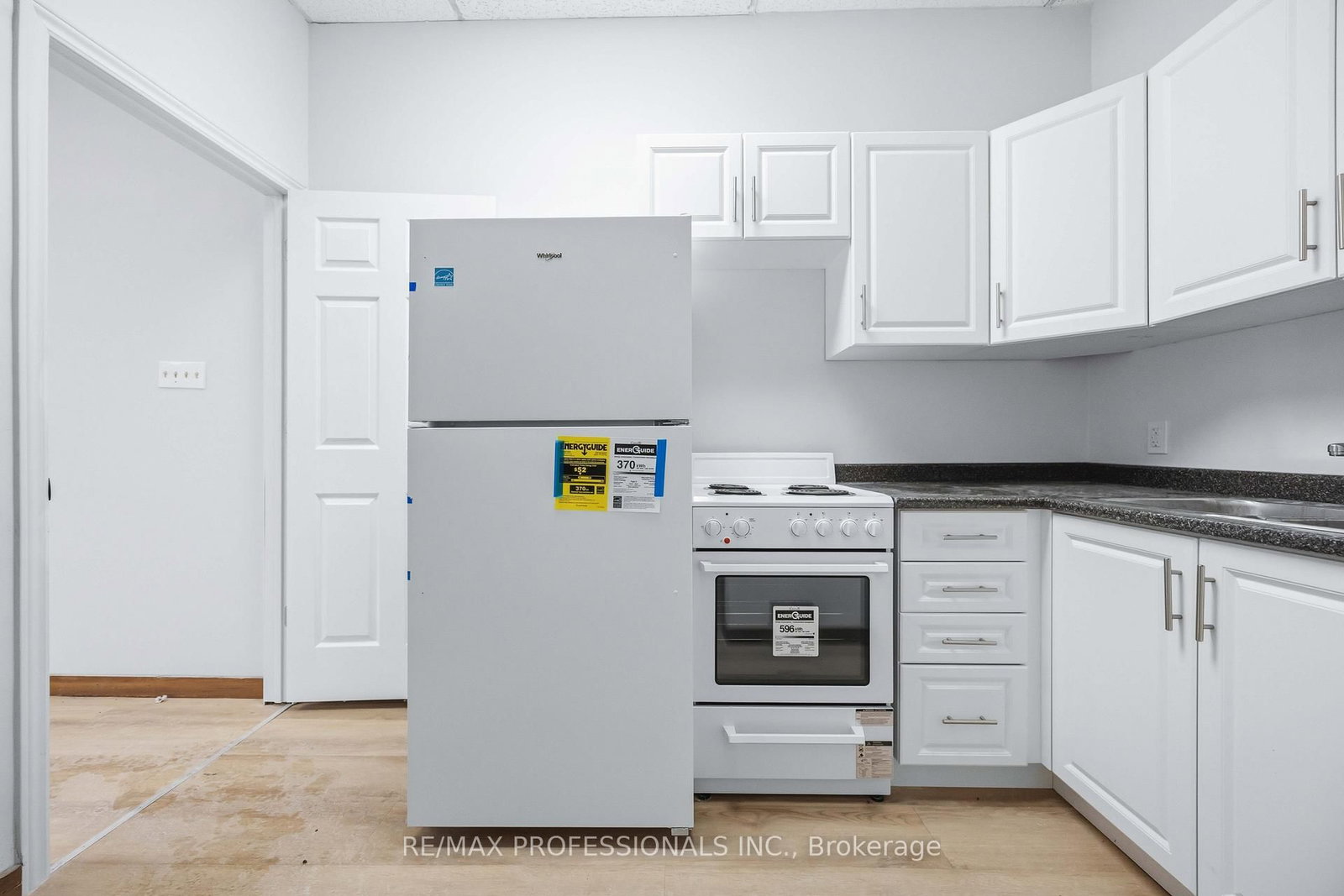 190 Main Street - Photo 21