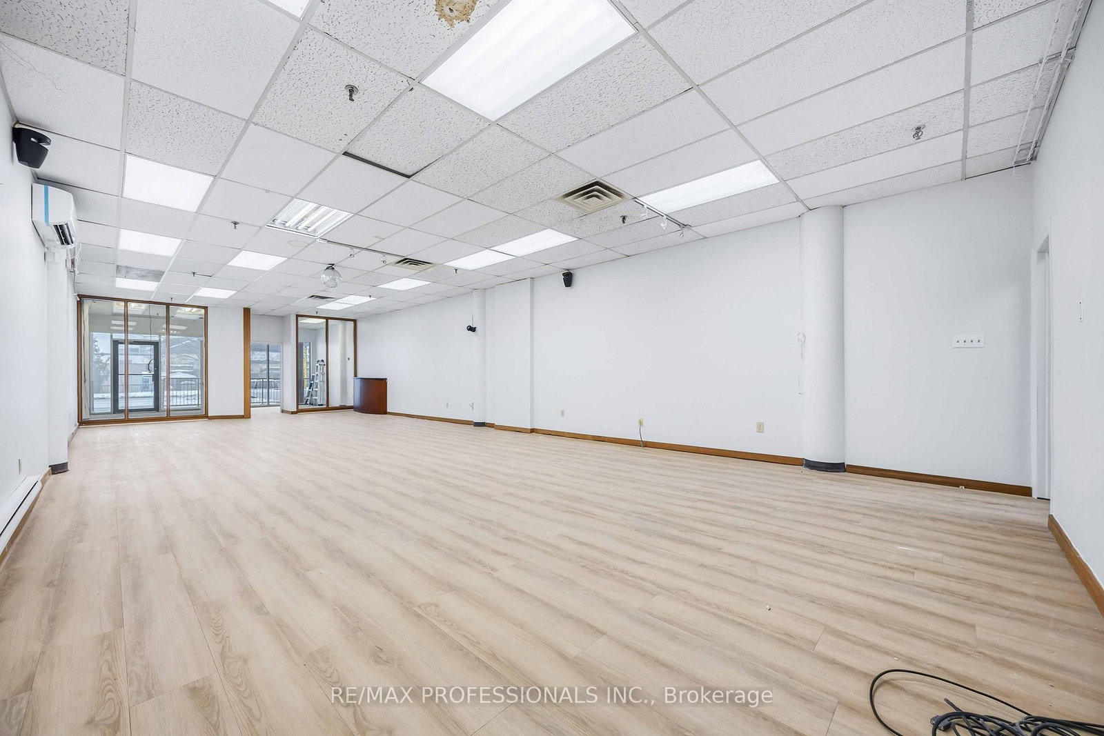 190 Main Street - Photo 4