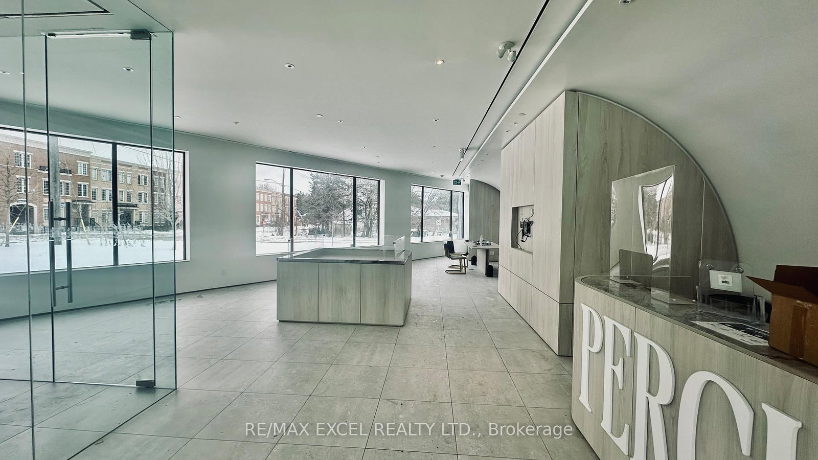 4679 Kingston Road, Unit 12,12a - Photo 5