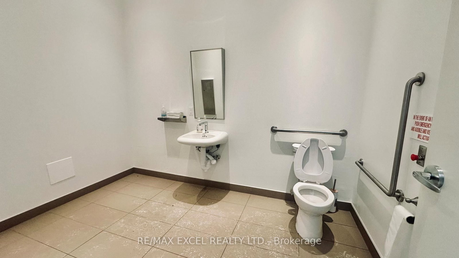 4679 Kingston Road, Unit 12,12a - Photo 9