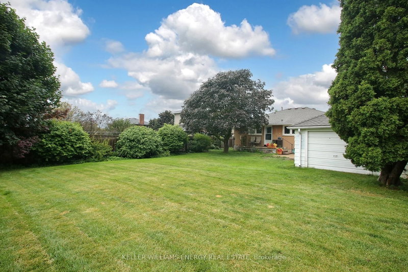 Bsmnt - 501 Kelly Ave, Oshawa, L1K 2B5 | Image 3