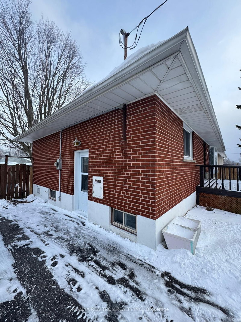 1467 Oxford St, Oshawa, L1J 3W9 | Image 2