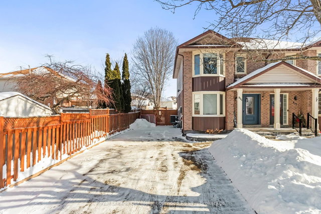 815 Buttonbush Court