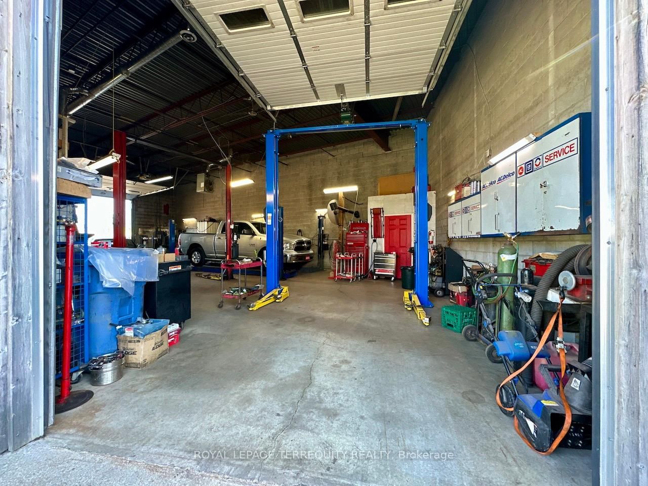 518 Centennial Road N, Unit 1 - Photo 14