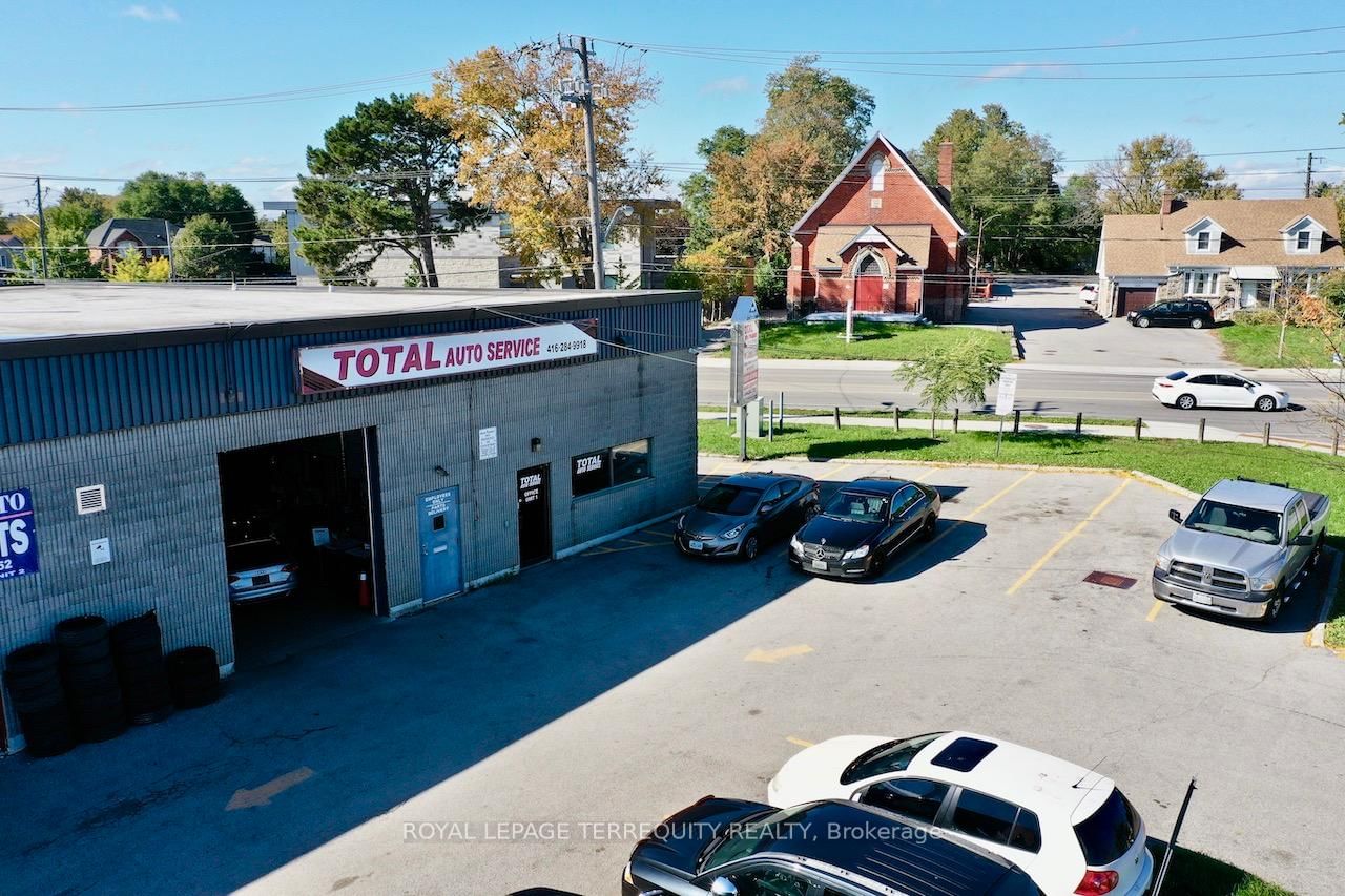 518 Centennial Road N, Unit 1 - Photo 30