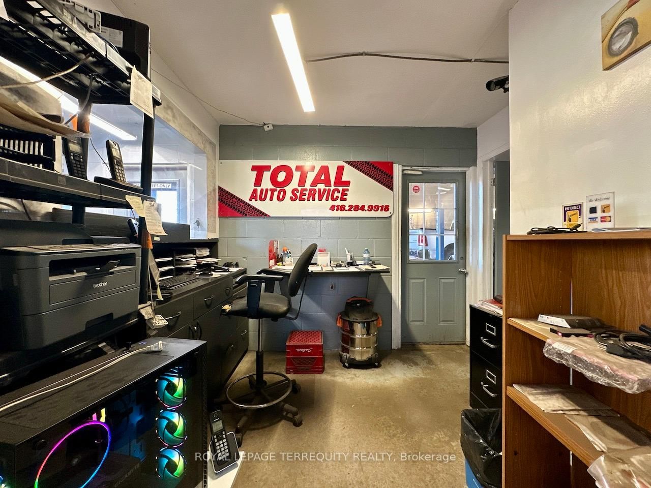 518 Centennial Road N, Unit 1 - Photo 8