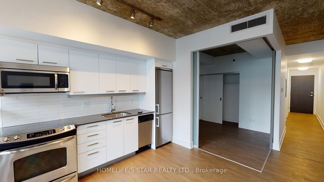 416 - 630 Queen Street E