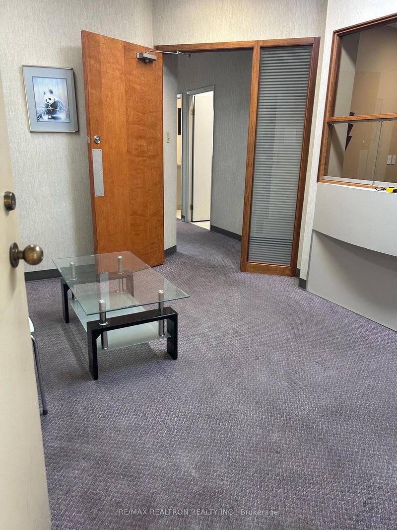 2347 Kennedy Rd, Toronto, M1T 3T8 | Image 3