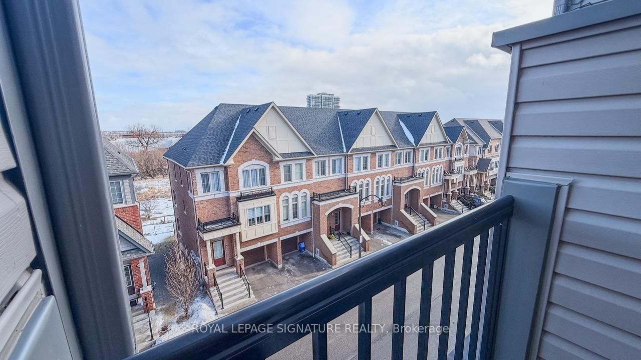 Townhouse for sale at 2650 Deputy Minister Path, Oshawa, Ontario, L1L 0M7 - Windfields - MLS: E12734996