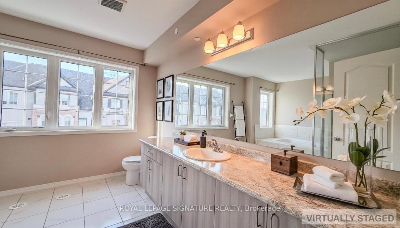 Townhouse for sale at 2650 Deputy Minister Path, Oshawa, Ontario, L1L 0M7 - Windfields - MLS: E12734996