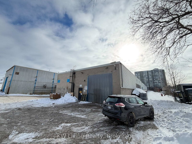 4750 Sheppard Ave E photo 4