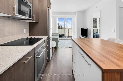 2011-2550 Simcoe Street North, Oshawa, Ontario image-0-2