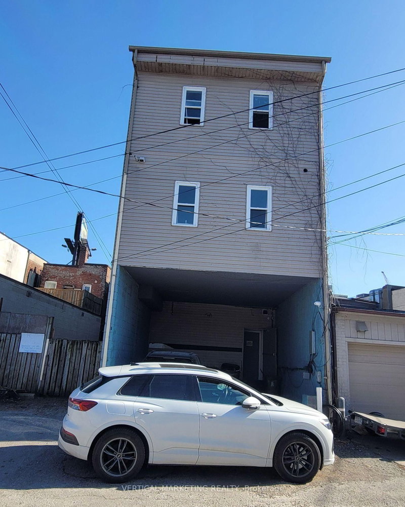 2766 Danforth Ave, Toronto, M4C 1L7 | Image 2