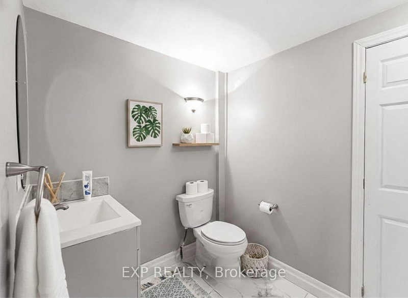 2 Morden Cres, Ajax, L1T 3Z7 | Image 2