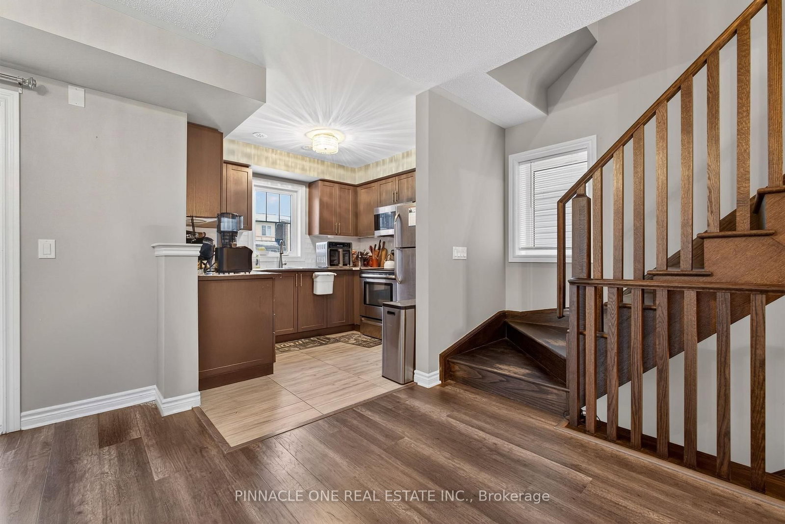 Townhouse for sale at 14 Nearco Crescent, Oshawa, Ontario, L1L 0J4 - Windfields - MLS: E12740082