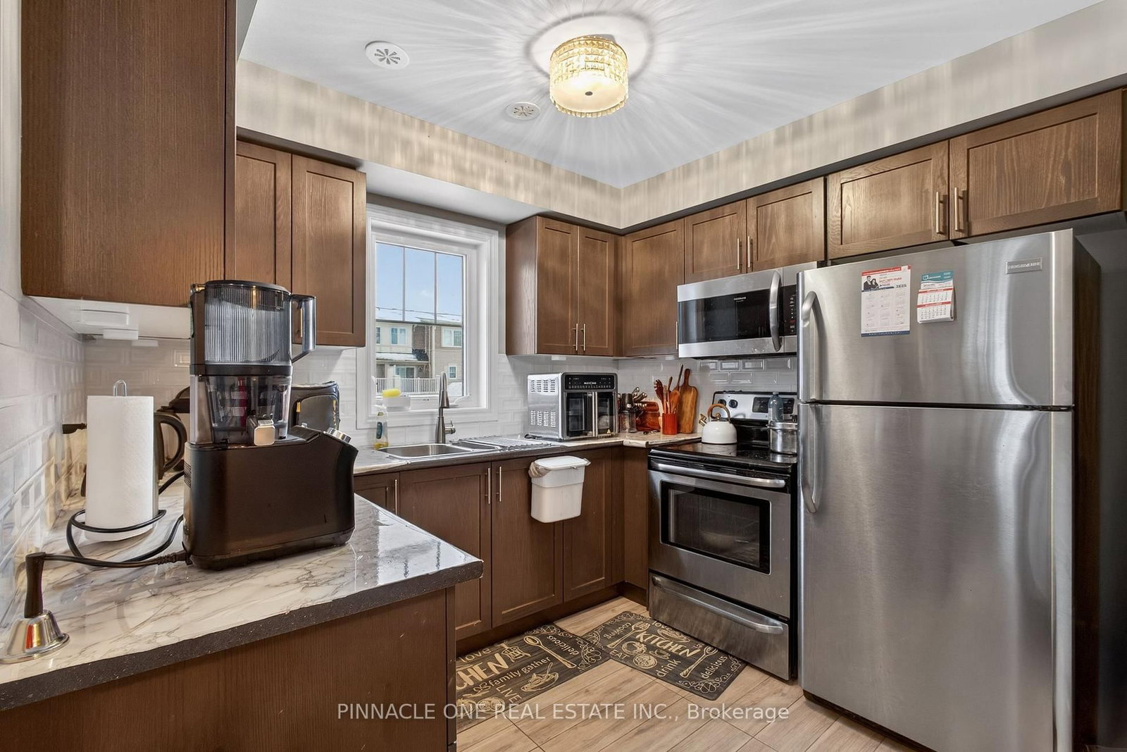 Townhouse for sale at 14 Nearco Crescent, Oshawa, Ontario, L1L 0J4 - Windfields - MLS: E12740082