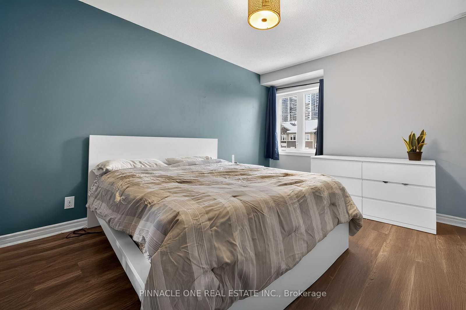 Townhouse for sale at 14 Nearco Crescent, Oshawa, Ontario, L1L 0J4 - Windfields - MLS: E12740082